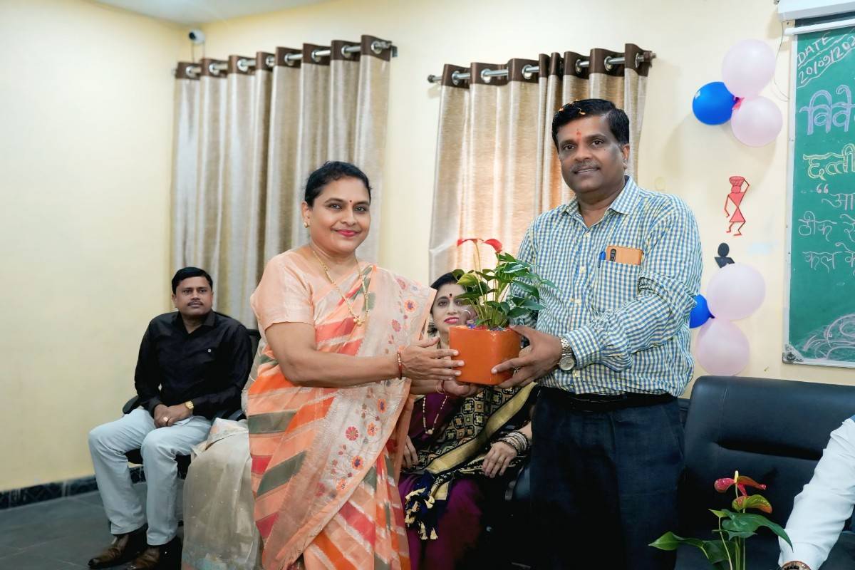 Central Library and Research Reading Center - Bhilai Colleges
