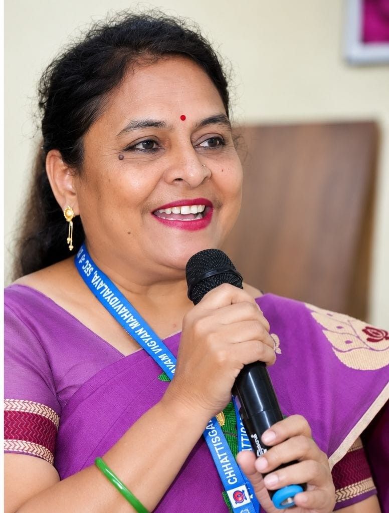 DR. ANAGHA AGASHE - Principal CGVVM Bhilai